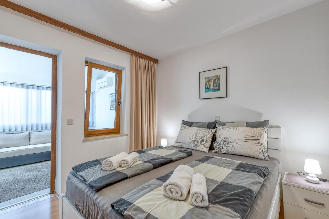 Apartment Lucijan Poreč Dış mekan fotoğraf