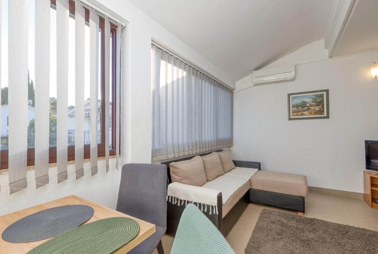 Apartment Lucijan Poreč Dış mekan fotoğraf